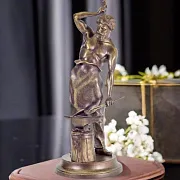 Подарочная бронзовая композиция «Кузнец», 210×210×570 мм — фотография 1
