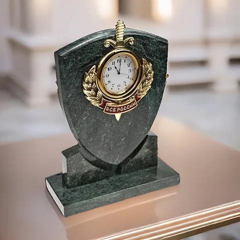 Подарочные часы «Щит ФСБ РФ»