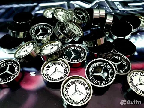 Комплект стальных фишек для нард «Mercedes» — красивый подарок