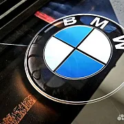 На память: Нарды под стеклом «BMW M5 Ангельские глазки» — фотография 10