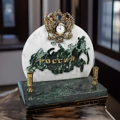Часы «Россия» с гербом и подставками — красивый подарок