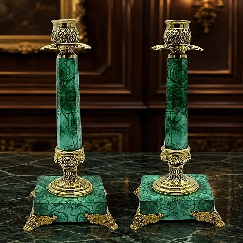 Пара подсвечников из малахита в подарок